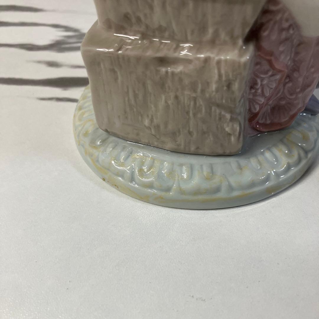 LLADRO リヤドロ 7612 日傘の女性と犬 ベンチ フィギュリン