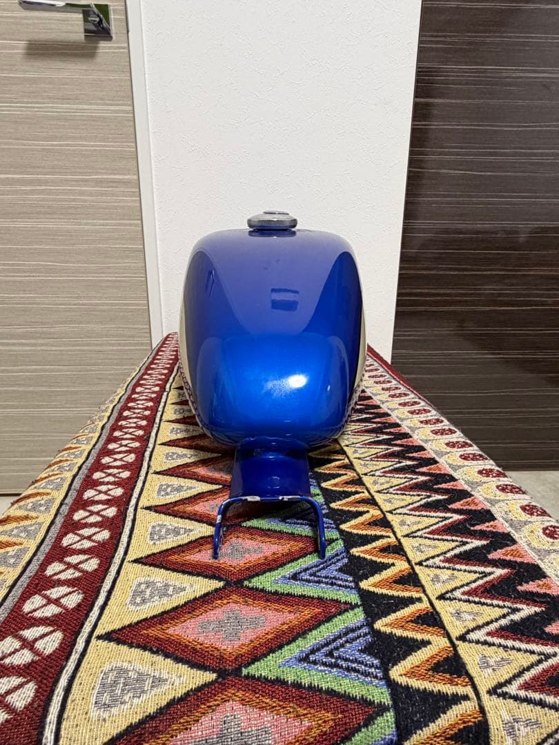 【最安値】タンク　ハーレー純正　12.5リットル　インジェクション　ブルー