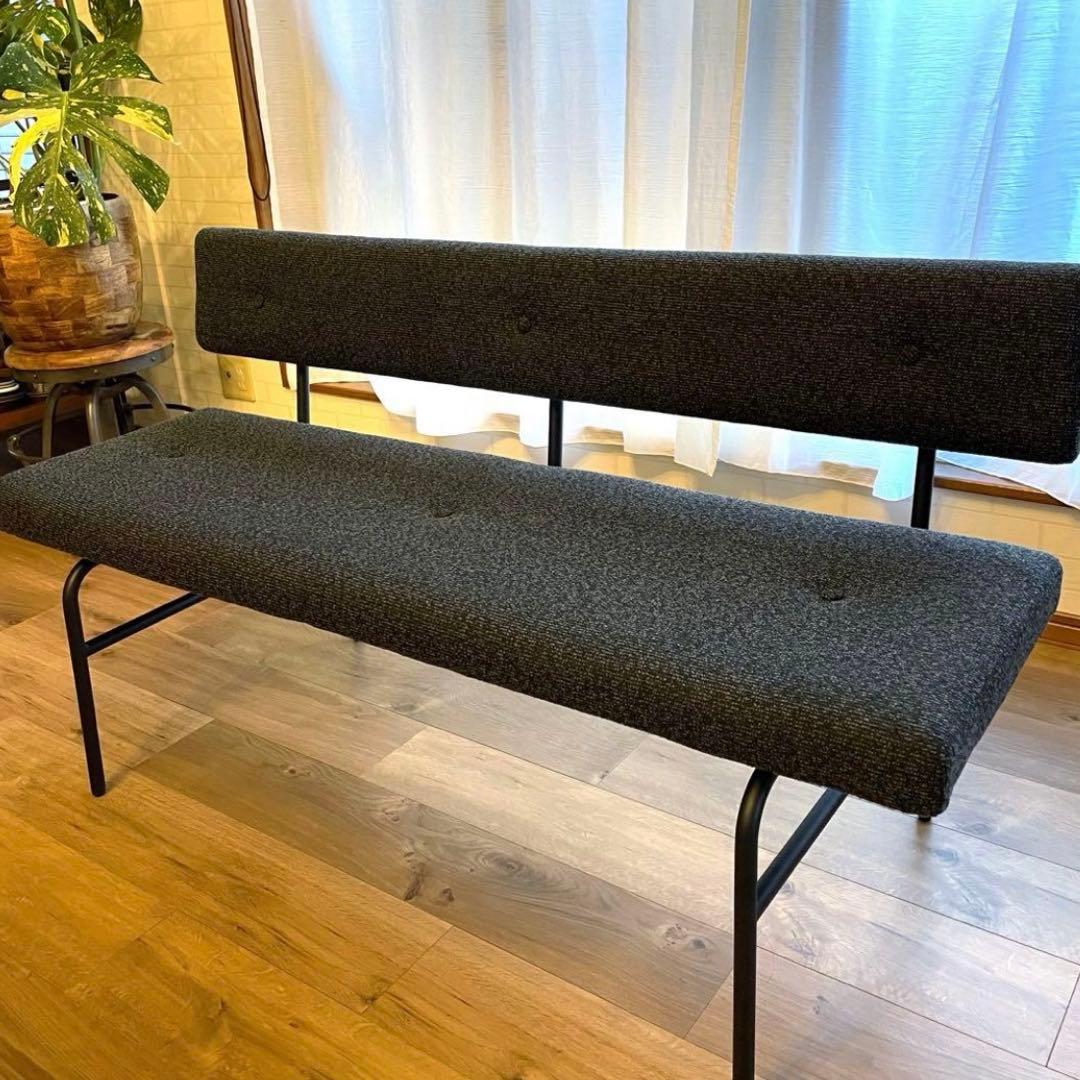 アデペシュ　サムノルド　ダイニングソファ　ベンチ　ブラック