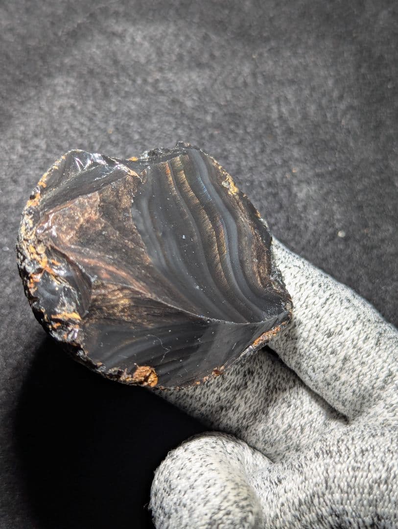 【原石】十勝石玲瓏　北海道産レインボーオブシディアン　十勝石　玲瓏石