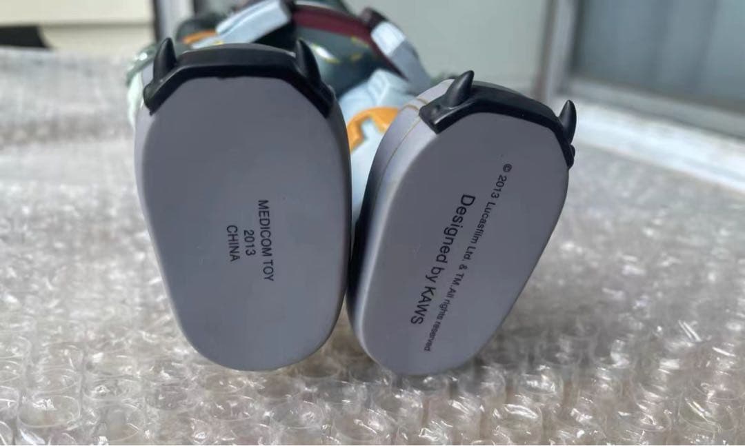 KAWS ×STARWARS×MEDICOMTOY Boba Fett カーキ