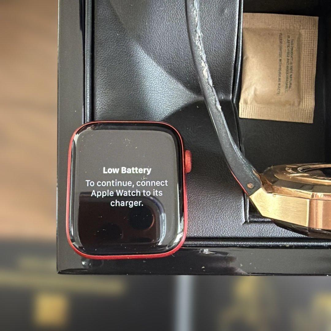 Apple Watch 6 44（GPS）とゴールデンコンセプト