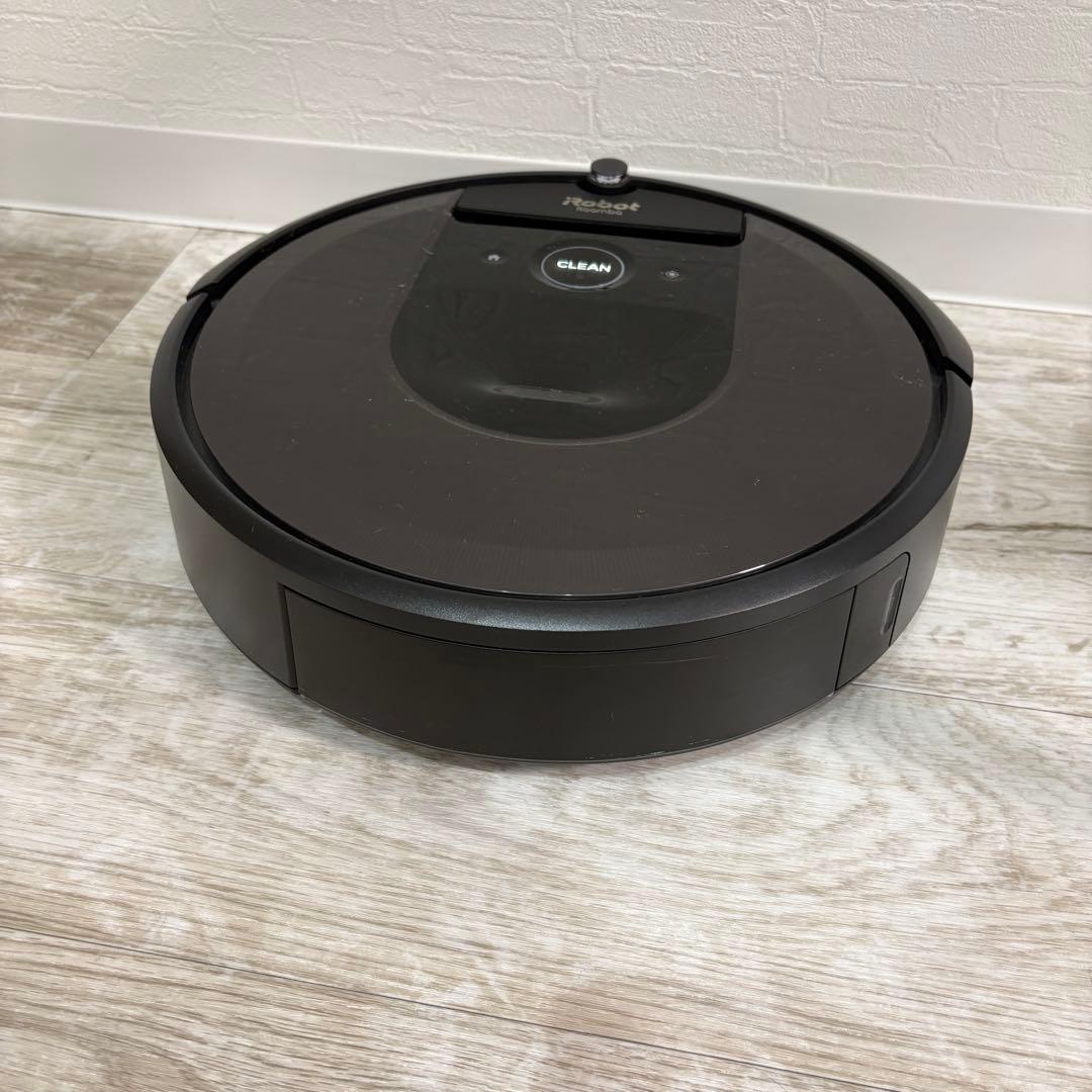 Roomba i7 黒色 自動充電ドック付き