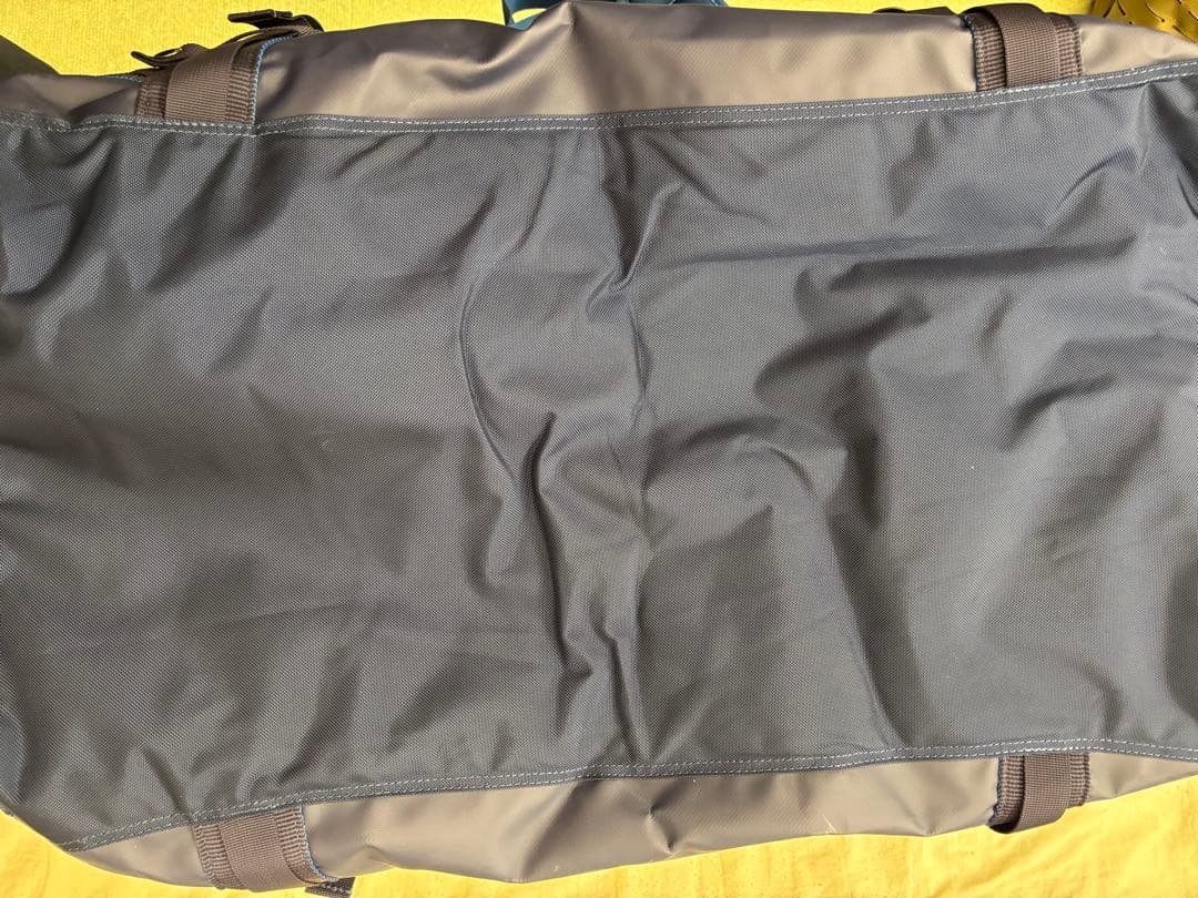 Thule Chasm 70Lダッフルバッグ 美品