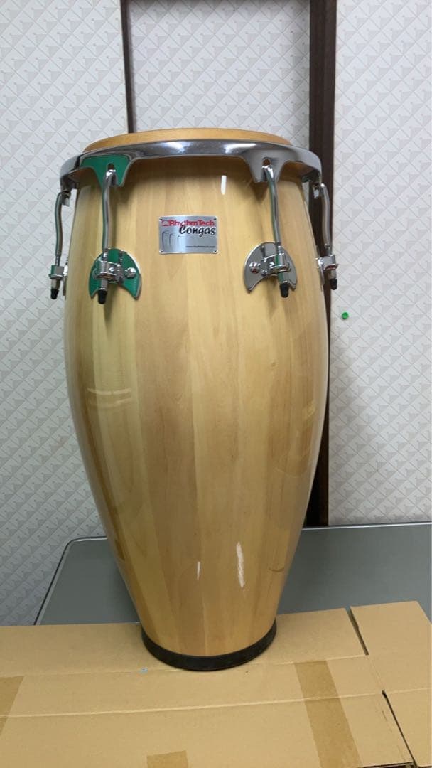 Rhythm Tech コンガ 木製 ナチュラル仕上げ