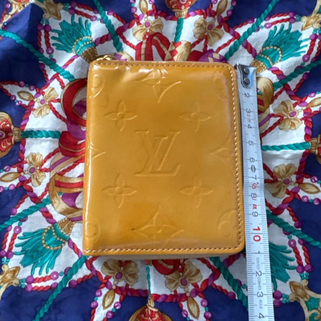 Louis Vuitton イエロー 二つ折り財布