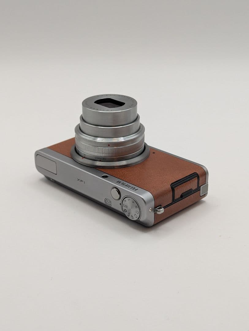 FUJIFILM XF1 シルバー ブラウン 美品