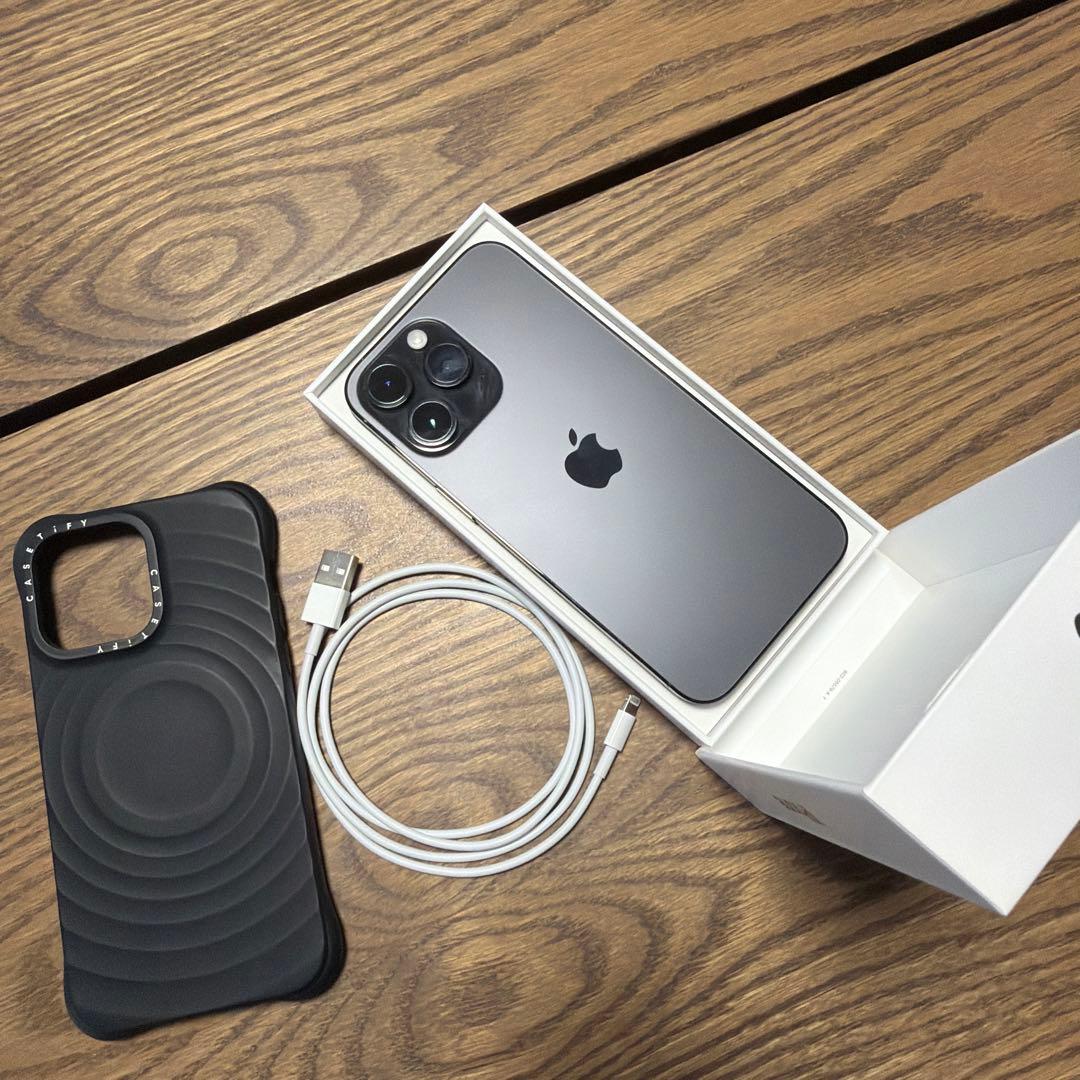 Apple iPhone 14 Pro Max 256GB SIMフリー