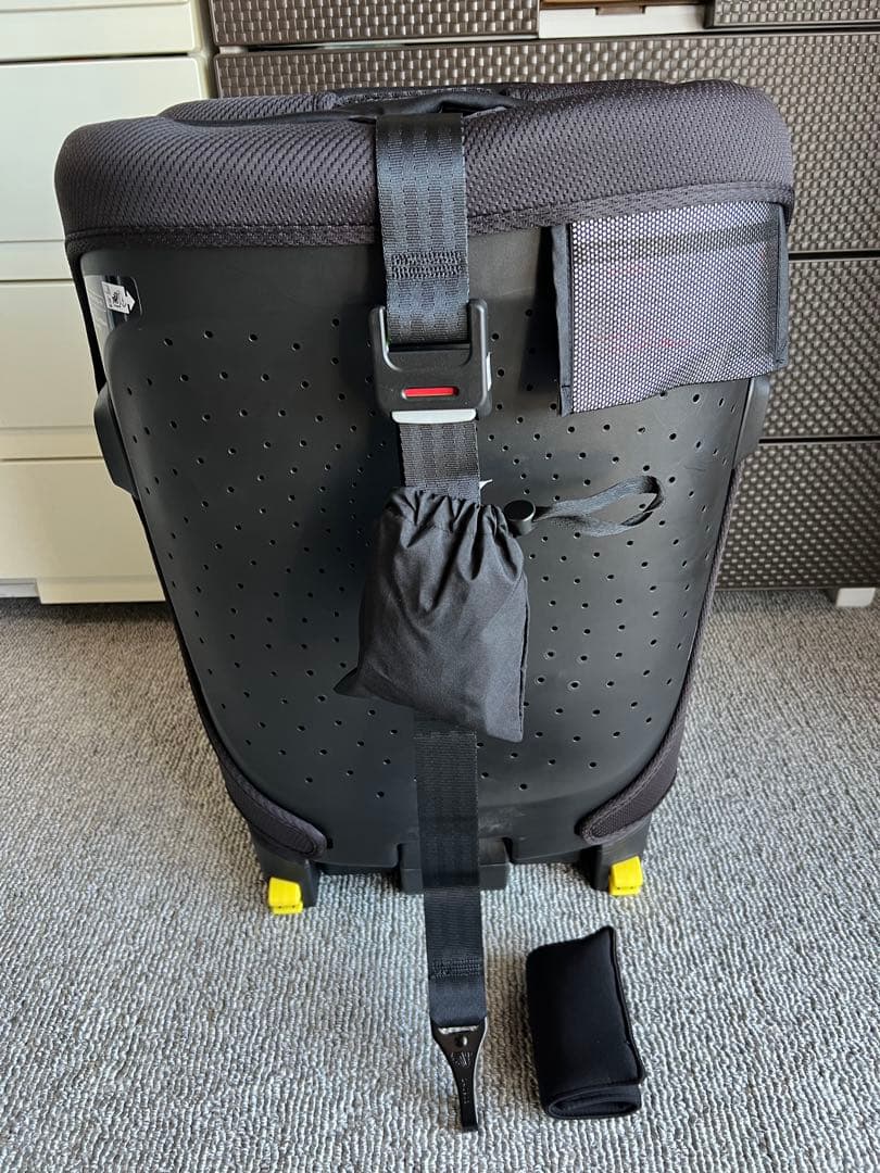 【美品・即購入可】Aprica　チャイルドシート　リライド　ブラック