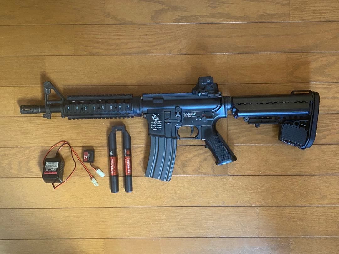 東京マルイ　次世代電動ガン　CQB-R セット