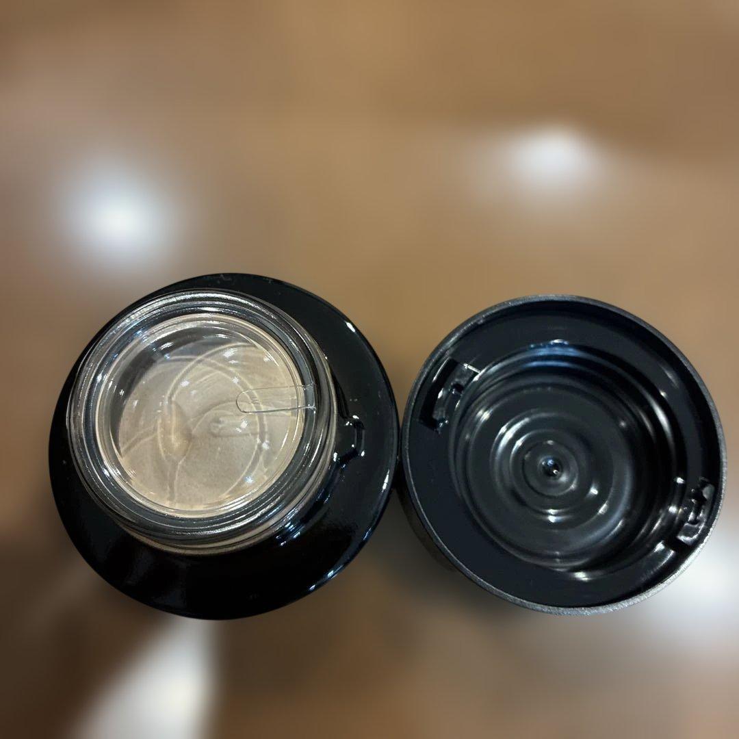 美品 KANEBO ライブリースキン ウェア II 220 Shell