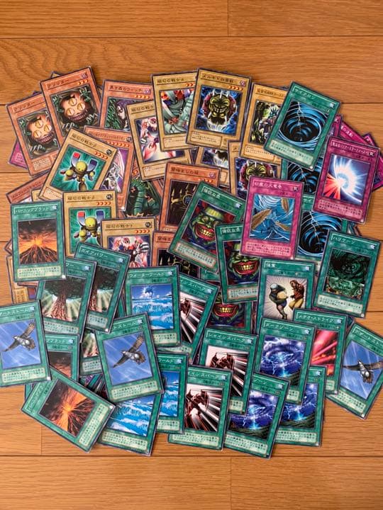 遊戯王 初期 まとめ売り 引退品