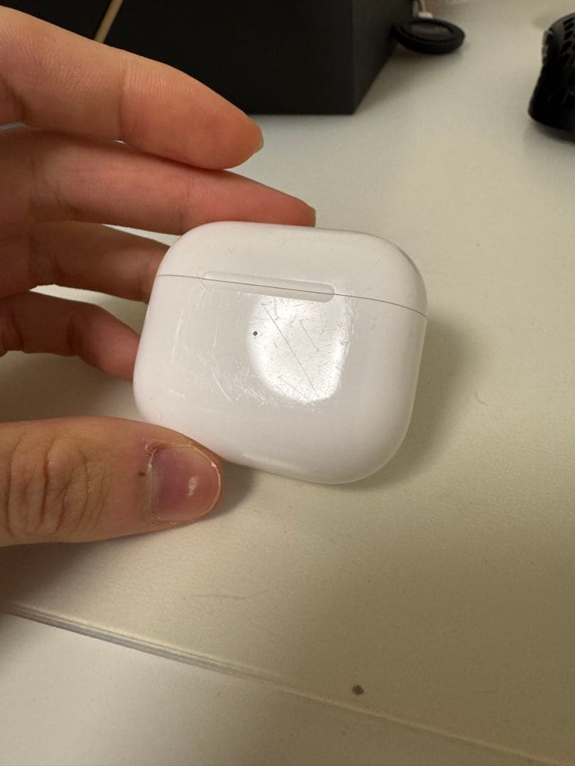 AirPods本体 3世代 ホワイト 充電ケース付き