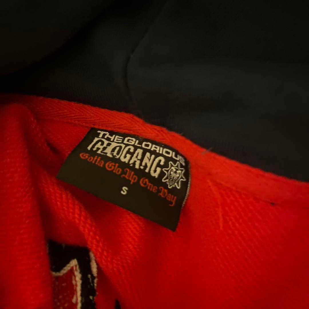 公式購入glo gangフード付きパーカー