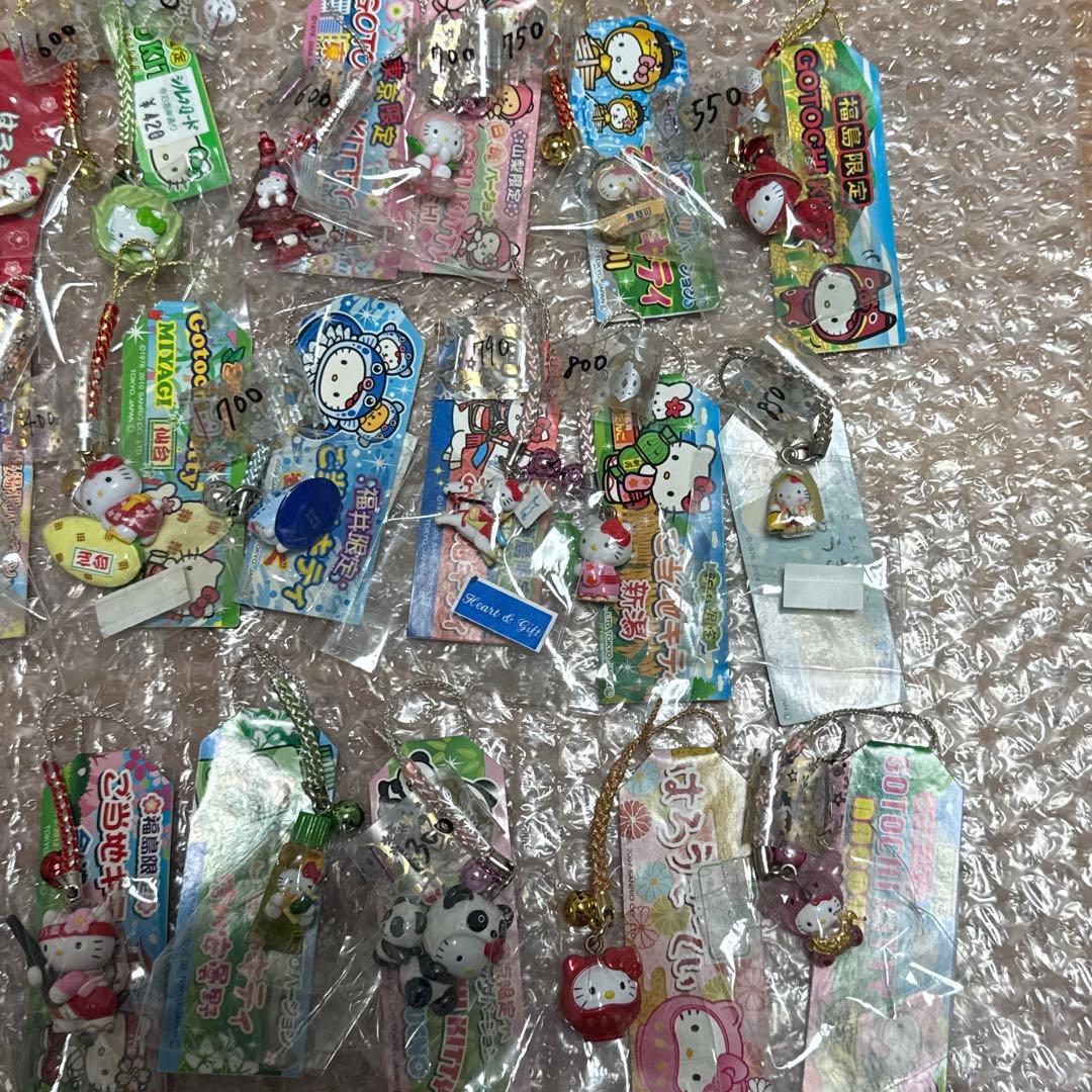 【1/12まで‼️】 ハローキティ ご当地キティ 根付き キーホルダー ストラップ
