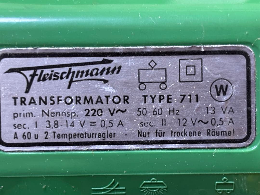 fleischmann HOゲージ 1304 蒸気機関車 客車3両レール一式