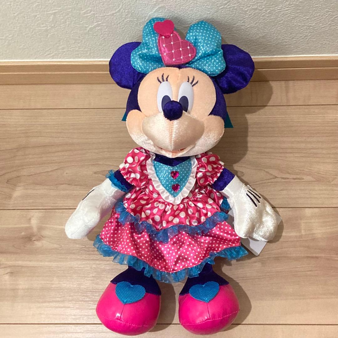 ぬいぐるみ　ミニーマウス　ディズニーパルパルーザ ミニーのファンダーランド