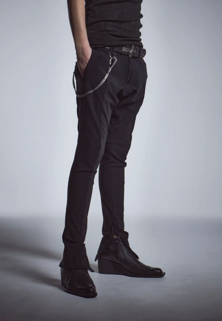 【新品】kiryuyrik キリュウキリュウ カーブサルエルストレッチパンツ