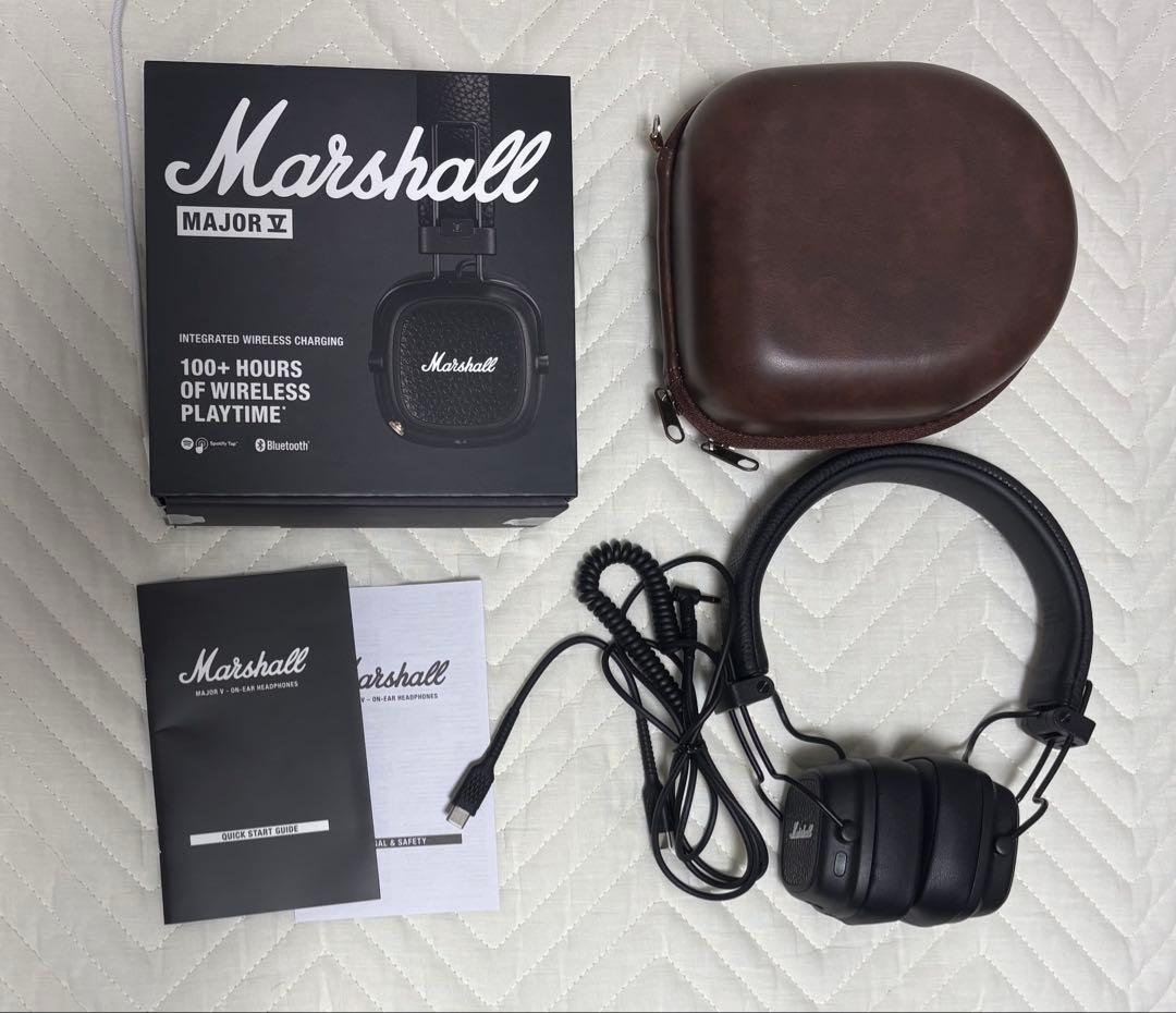 美品　Marshall ワイヤレスヘッドホン 黒 MAJOR Ｖ　ケース付き！