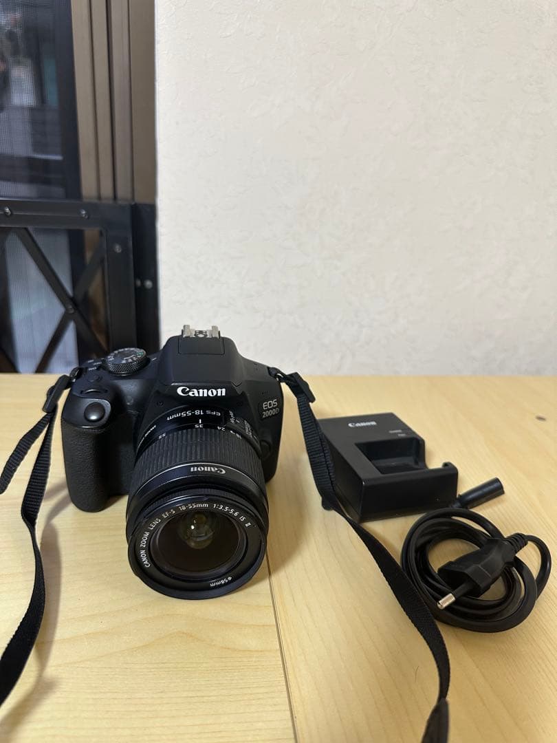 Canon EOS Kiss X90 (2000D) 本体＋レンズ本22言語