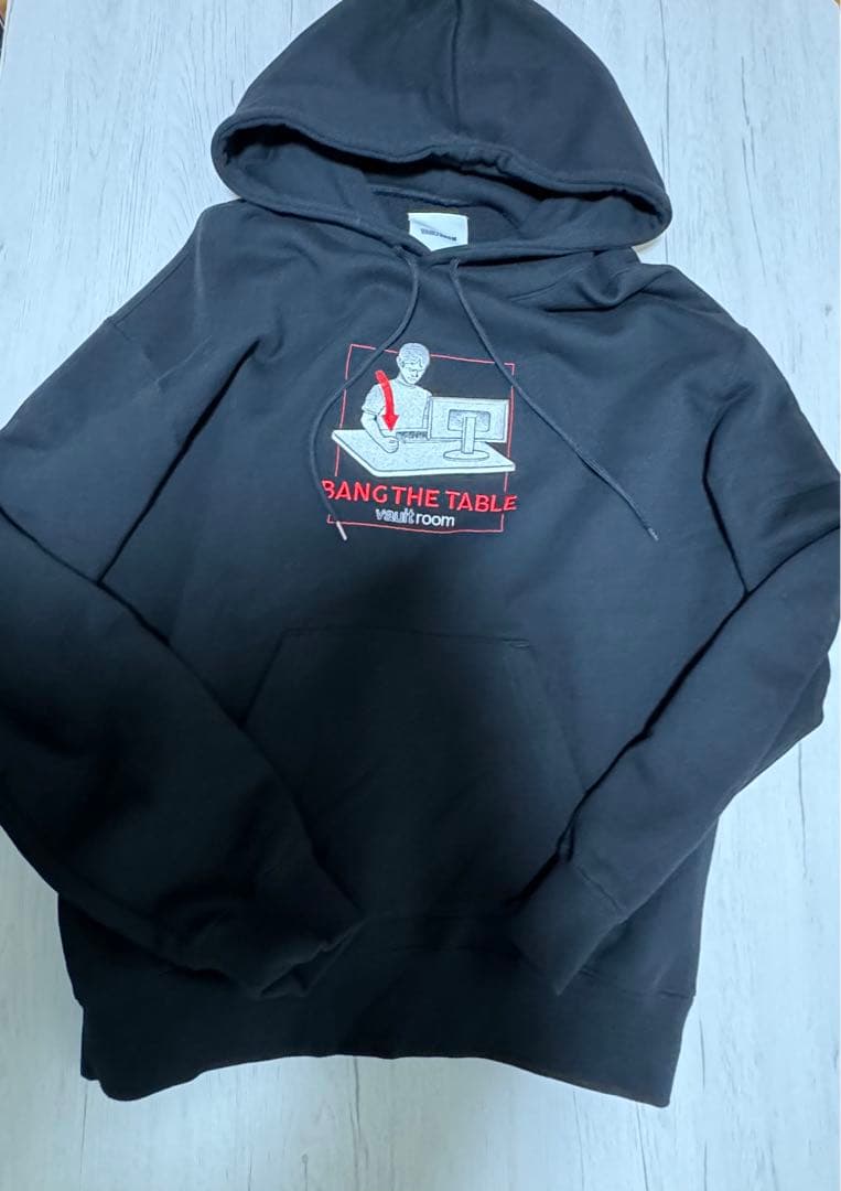 黄*ク様 vaultroom BANG THE TABLE HOODIE L ブ