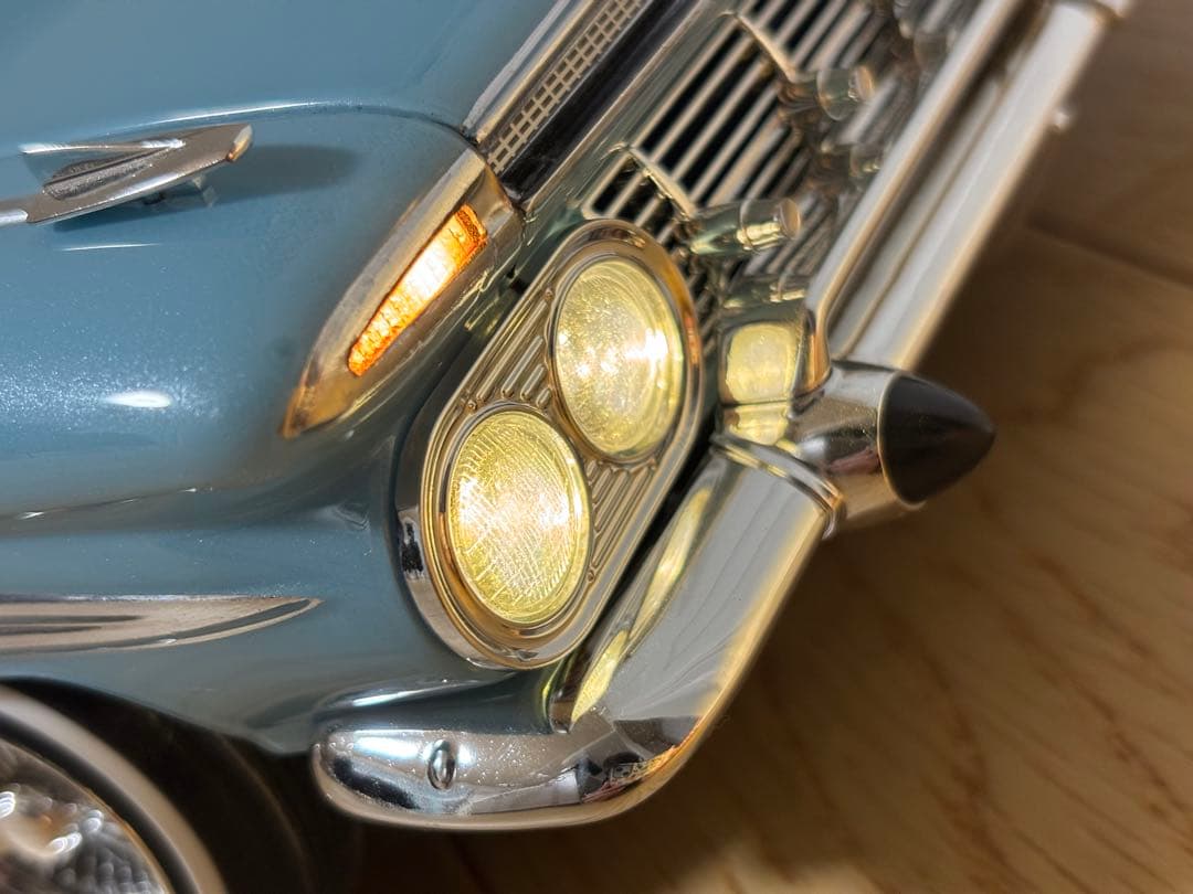 ビ*ド様 REDCAT 1959 IMPALA ラジコンボディーとホイールとオマ