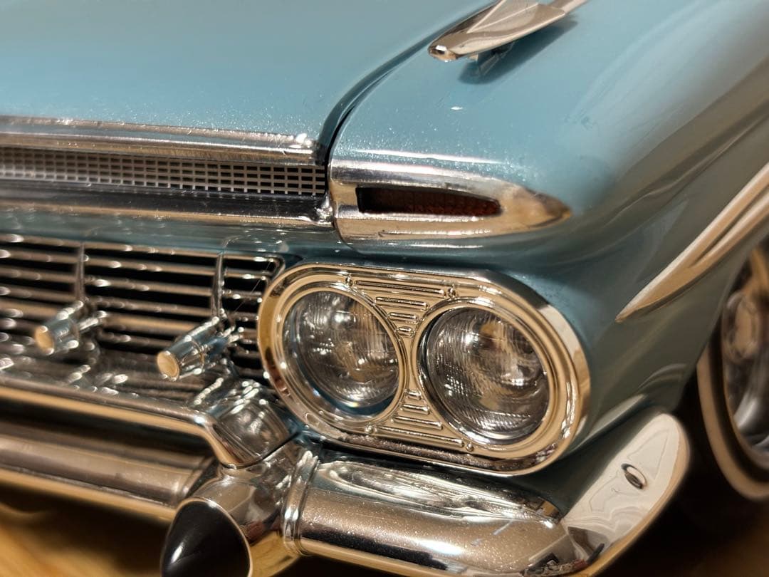 ビ*ド様 REDCAT 1959 IMPALA ラジコンボディーとホイールとオマ