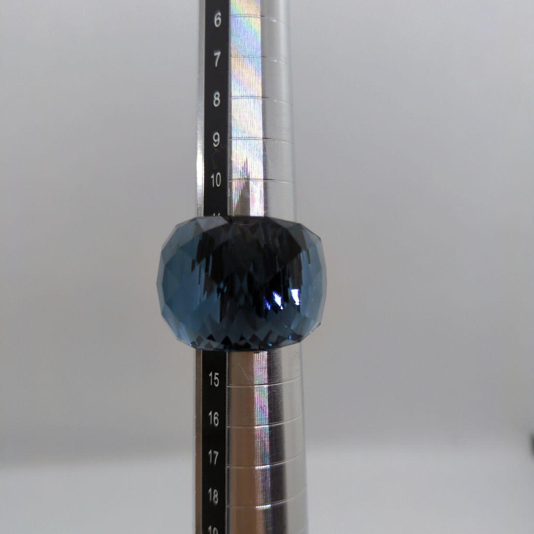 【美品】 スワロフスキー　ニルヴァーナ リング ブルー系　箱あり　55サイズ