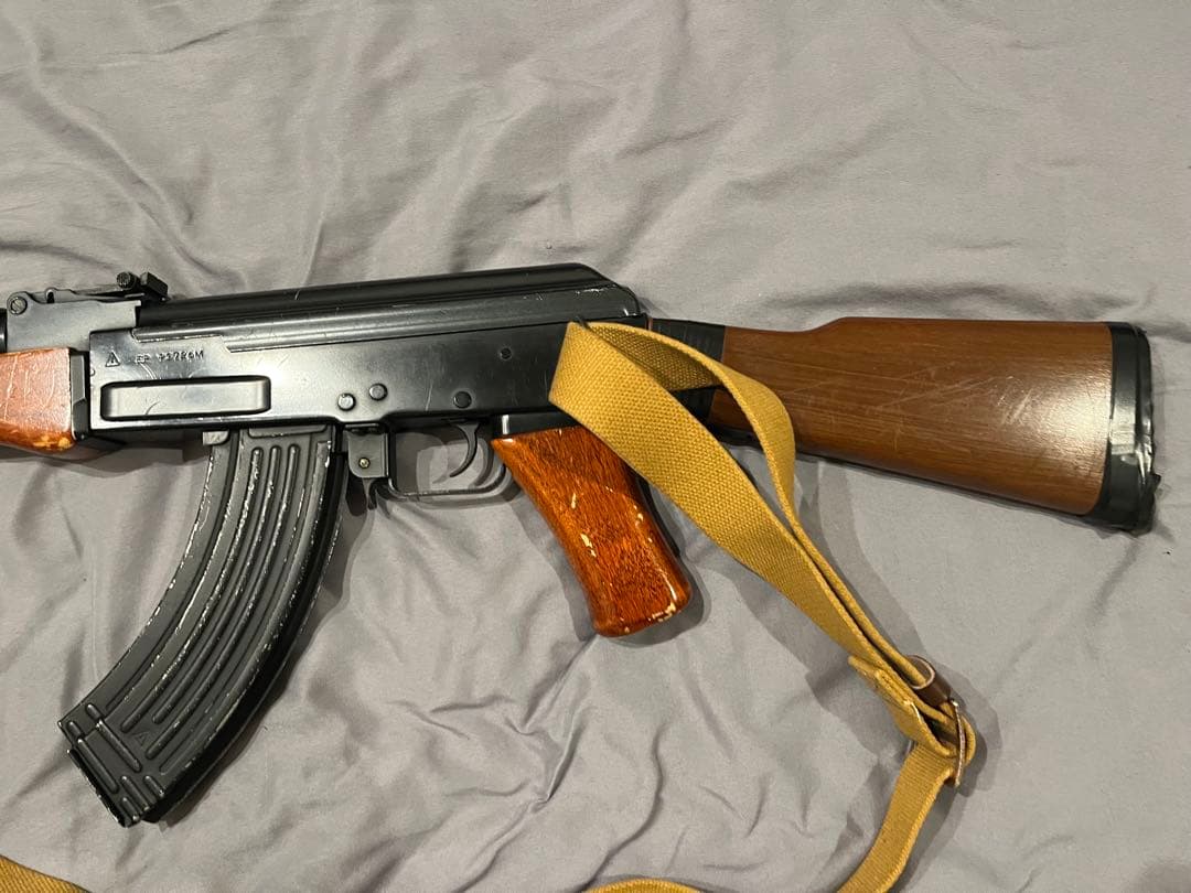 東京マルイAK-47S スタンダード電動ガン 木製グリップ・ハンドガード