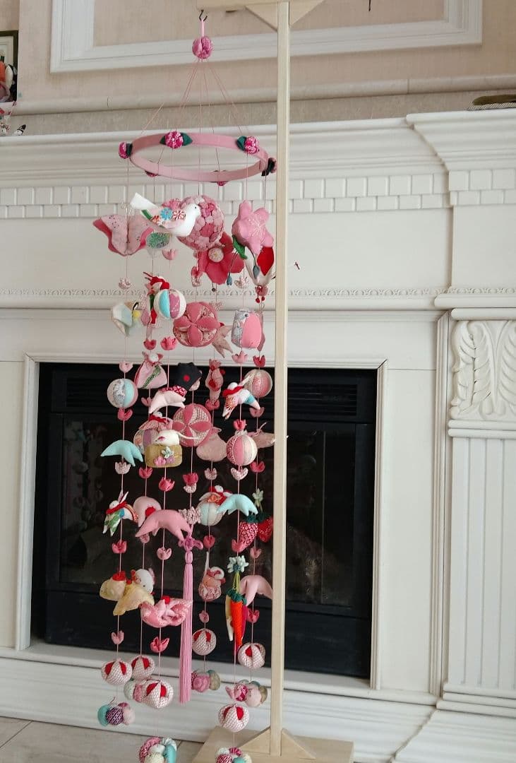 吊るし飾り　　台高さ　130センチ　 ２個掛け用　ハンドメイド