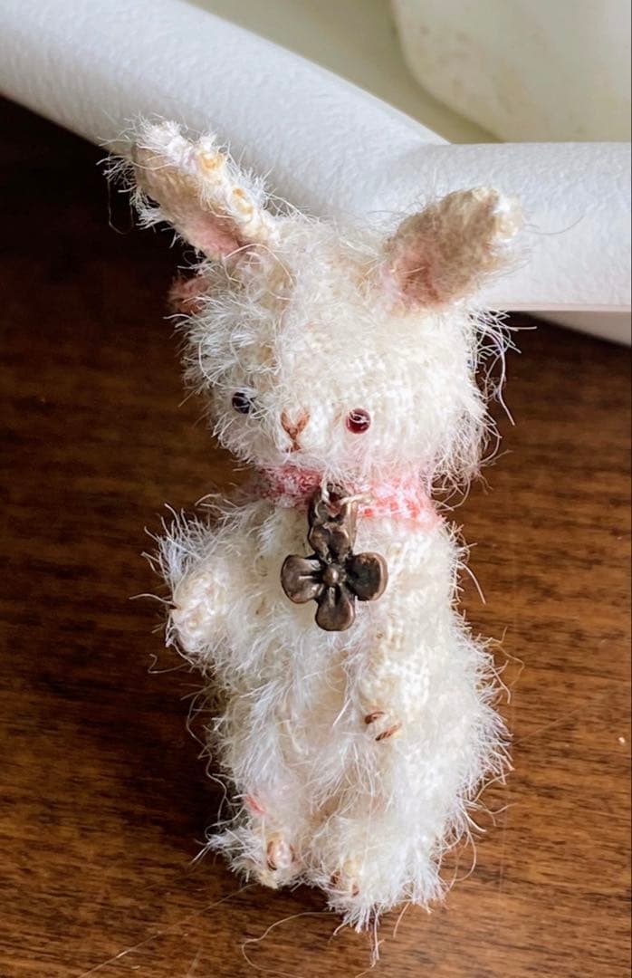 moriのえほん様　ラブリーなうさぎさん　ミニチュアぬいぐるみ