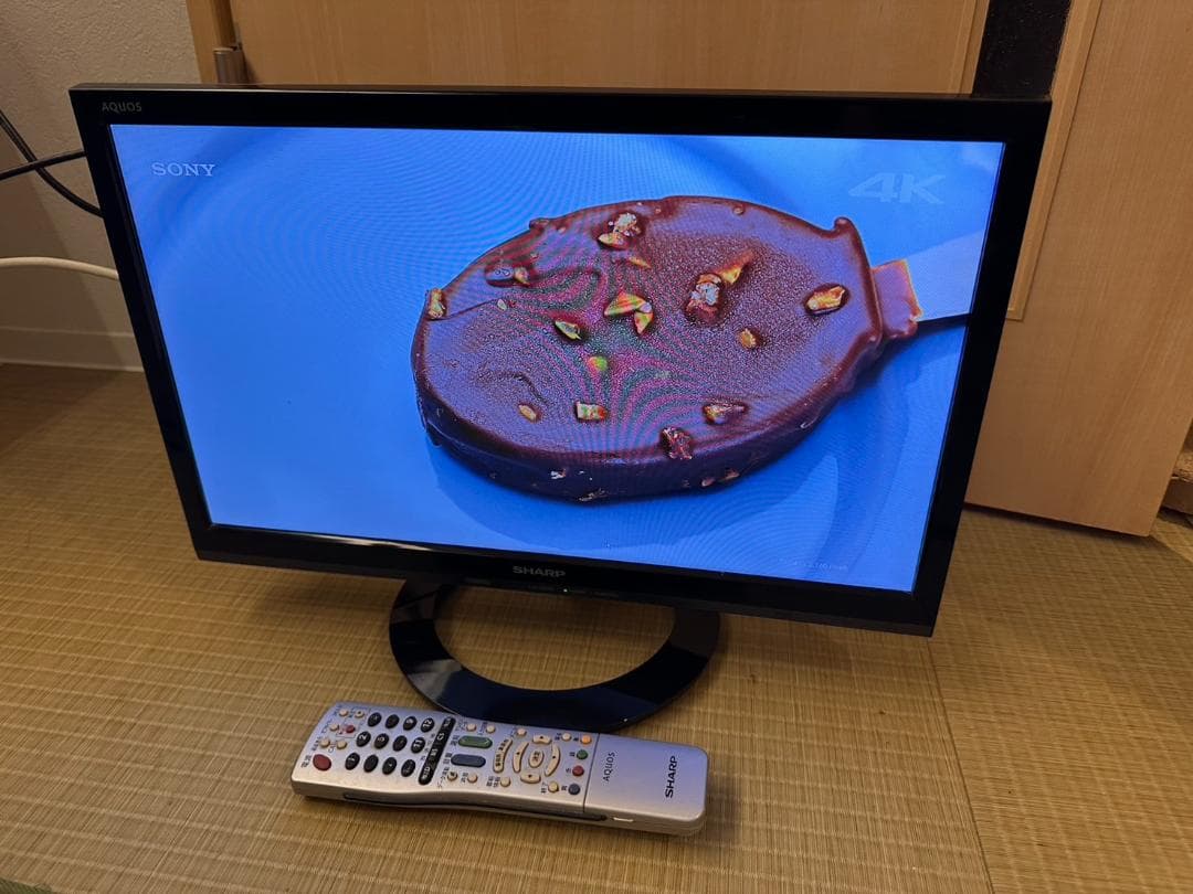 SHARP シャープ　19型　テレビ LC-19K40　2017年製　映り綺麗！