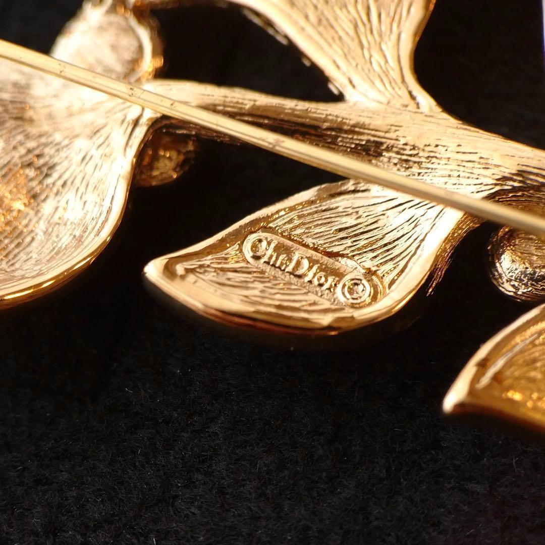 箱付き希少美品　Dior ヴィンテージ　フラワーブローチ　ゴールドラインストーン