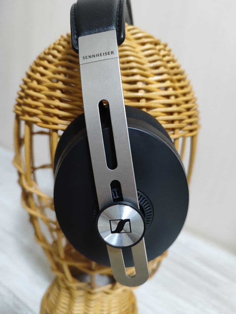 Sennheiser ワイヤレス　ゼンハイザー momentum3