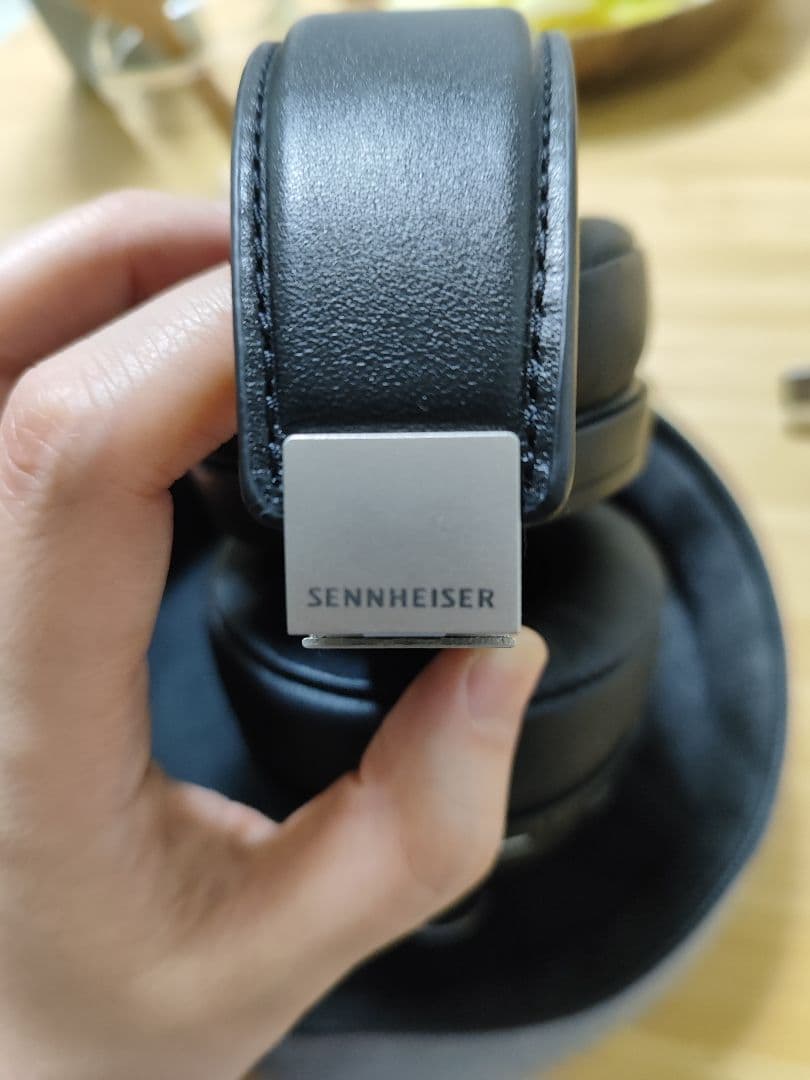 Sennheiser ワイヤレス　ゼンハイザー momentum3