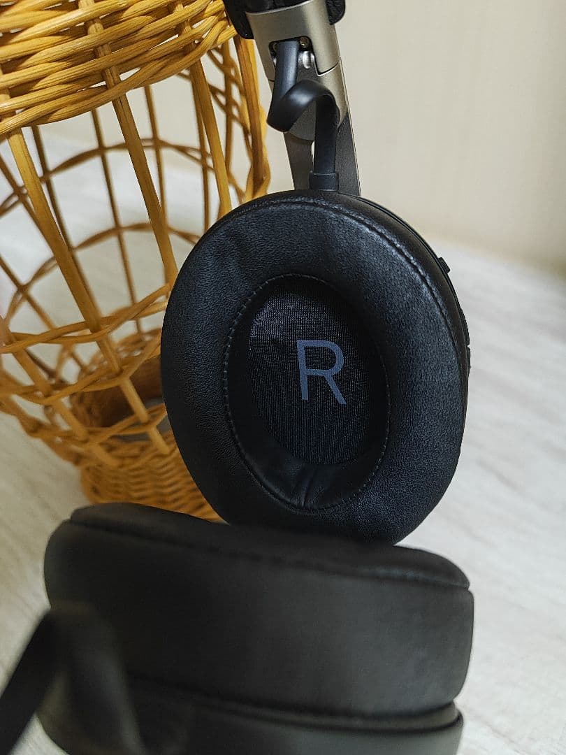 Sennheiser ワイヤレス　ゼンハイザー momentum3