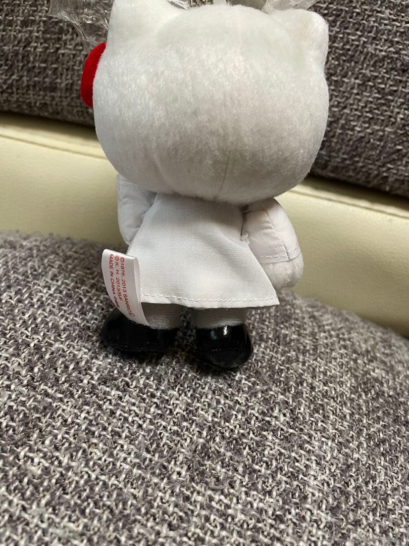 ハローキティ ガリレオ (福山雅治)白衣 ぬいぐるみ