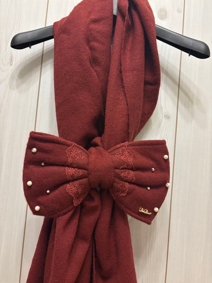 平成レトロLIZ LISAリボン付きバーガンディマフラー