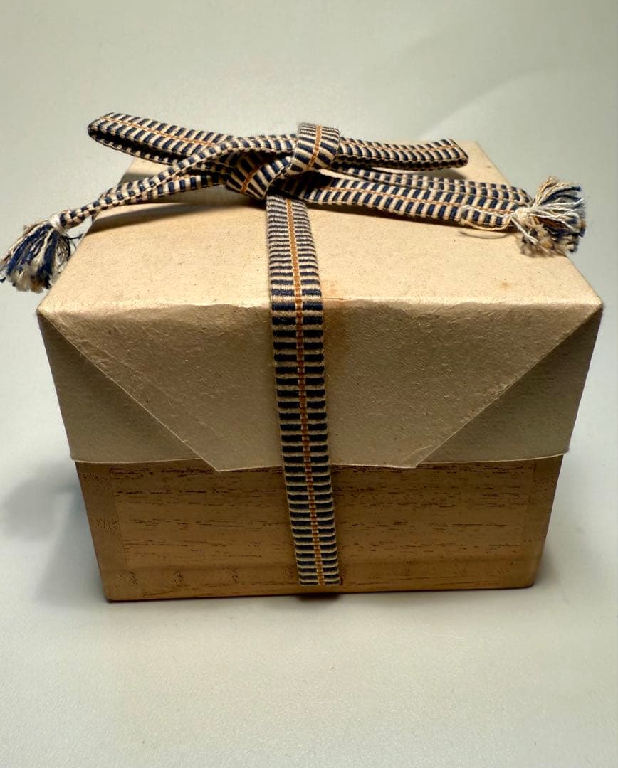 浦口雅行　海松瓷黒輝砕ぐい呑　共箱、共布、しおり