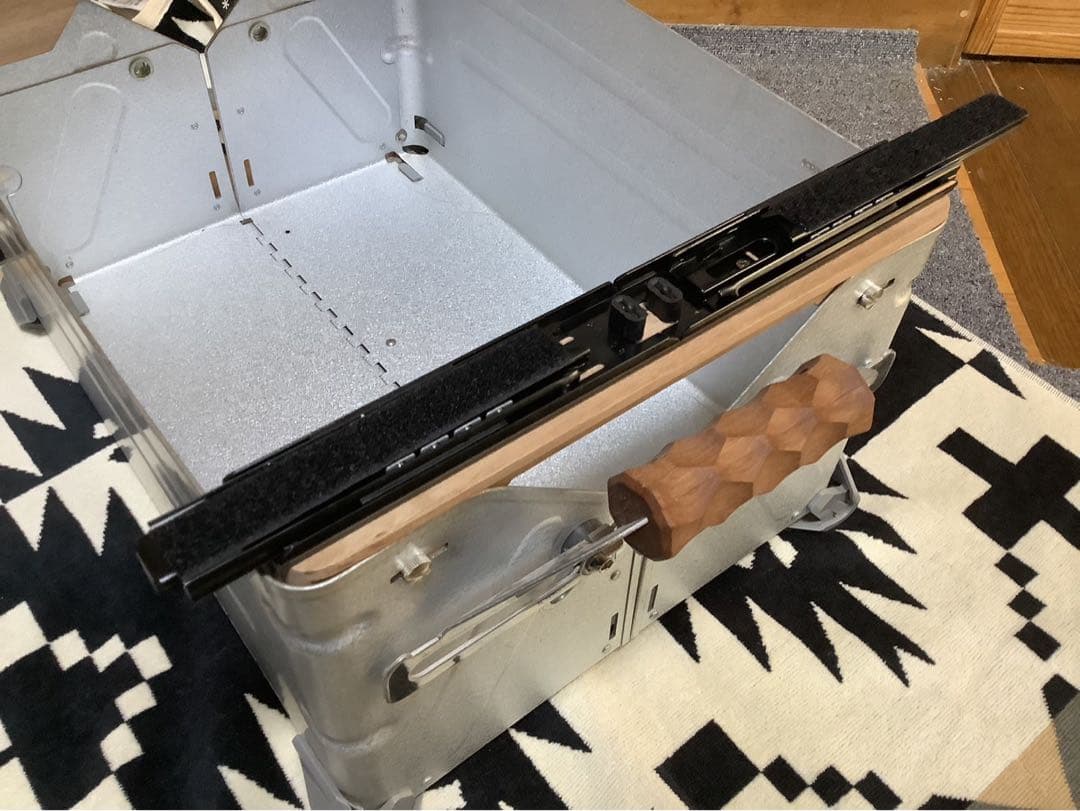 シェルフコンテナ25サイズ スライド開口天板三脚用テーブルヘキサゴン柄オーダー品