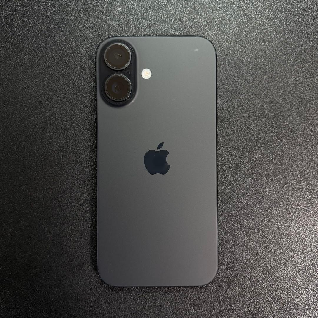 iPhone16本体 128GB ブラック　【当日発送】