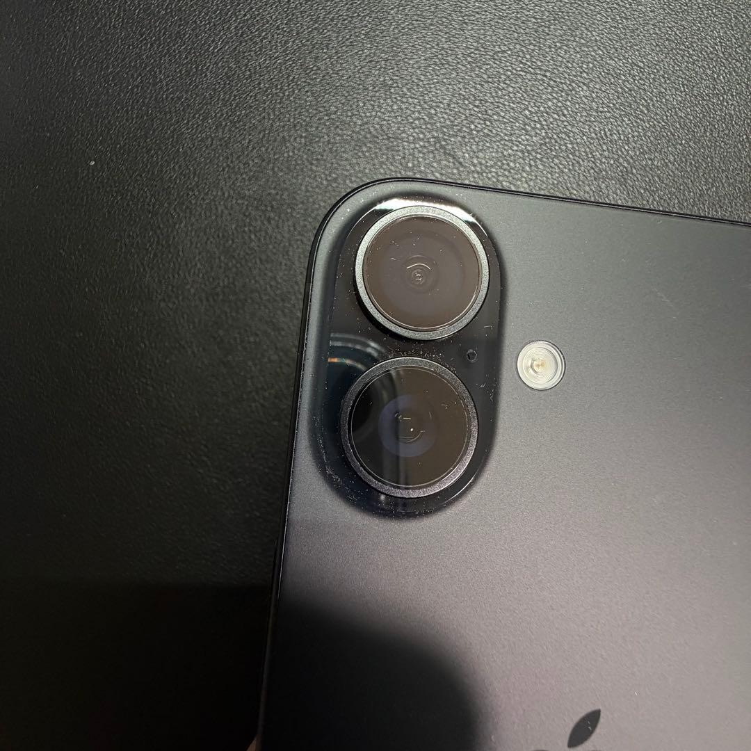 iPhone16本体 128GB ブラック　【当日発送】