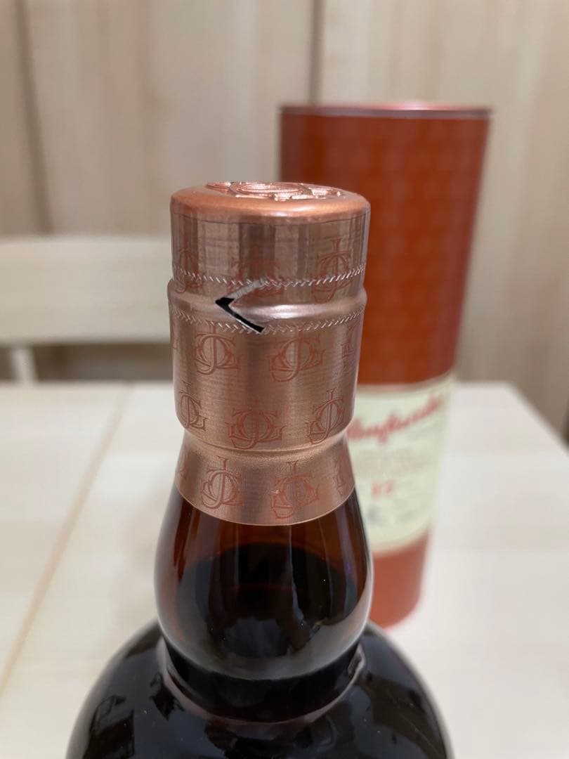 山崎　マッカランダブルカスク12年　グレンファークラス17年　デュワーズ18年