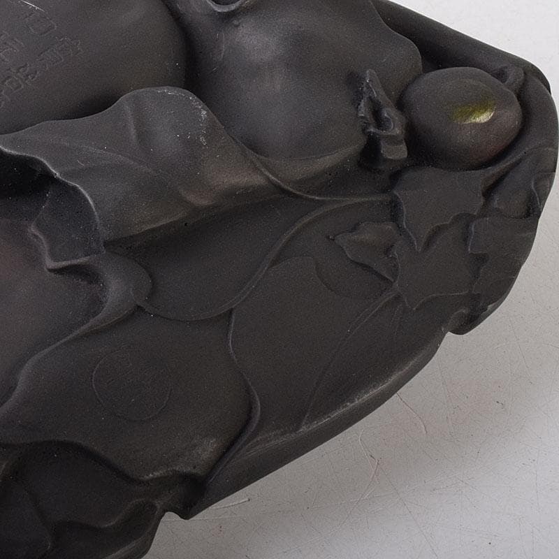 中国　書道具　端渓硯　倣宋　米芾　螽斯瓜瓞硯　箱付　M　8107