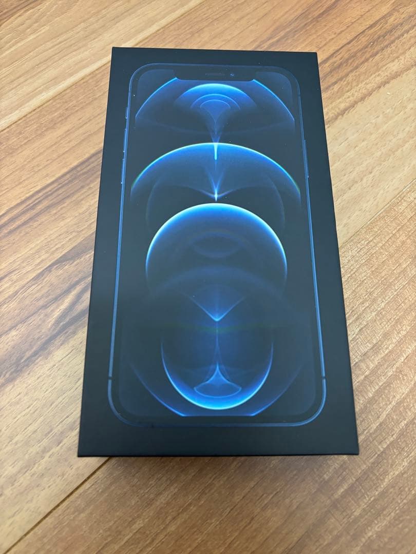 iphone 12 pro 128GB 箱付き 未使用の画面保護フィルム付き