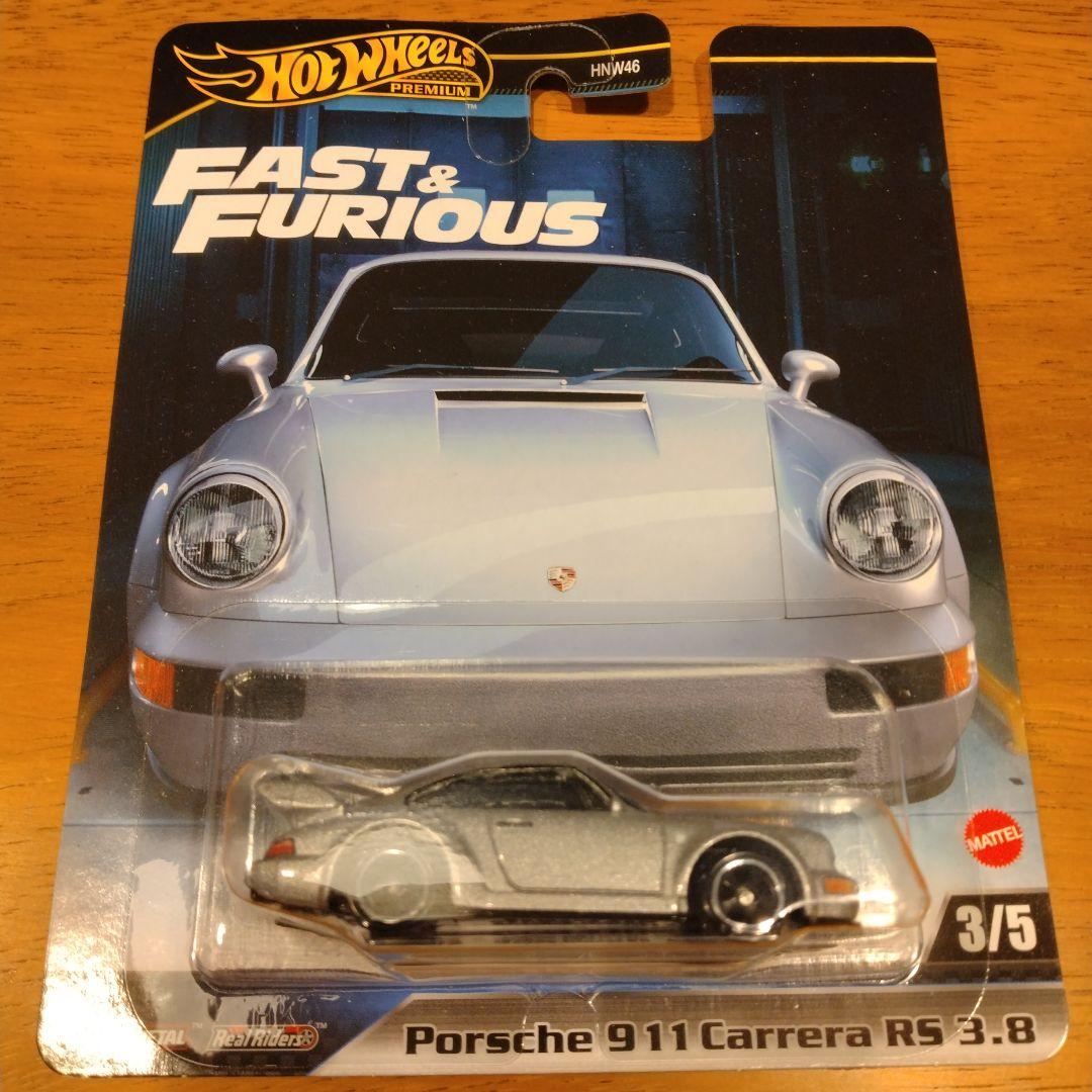 ホットウィール　ポルシェ12 台セット　プレミアム　シルバーシリーズ　ベーシック