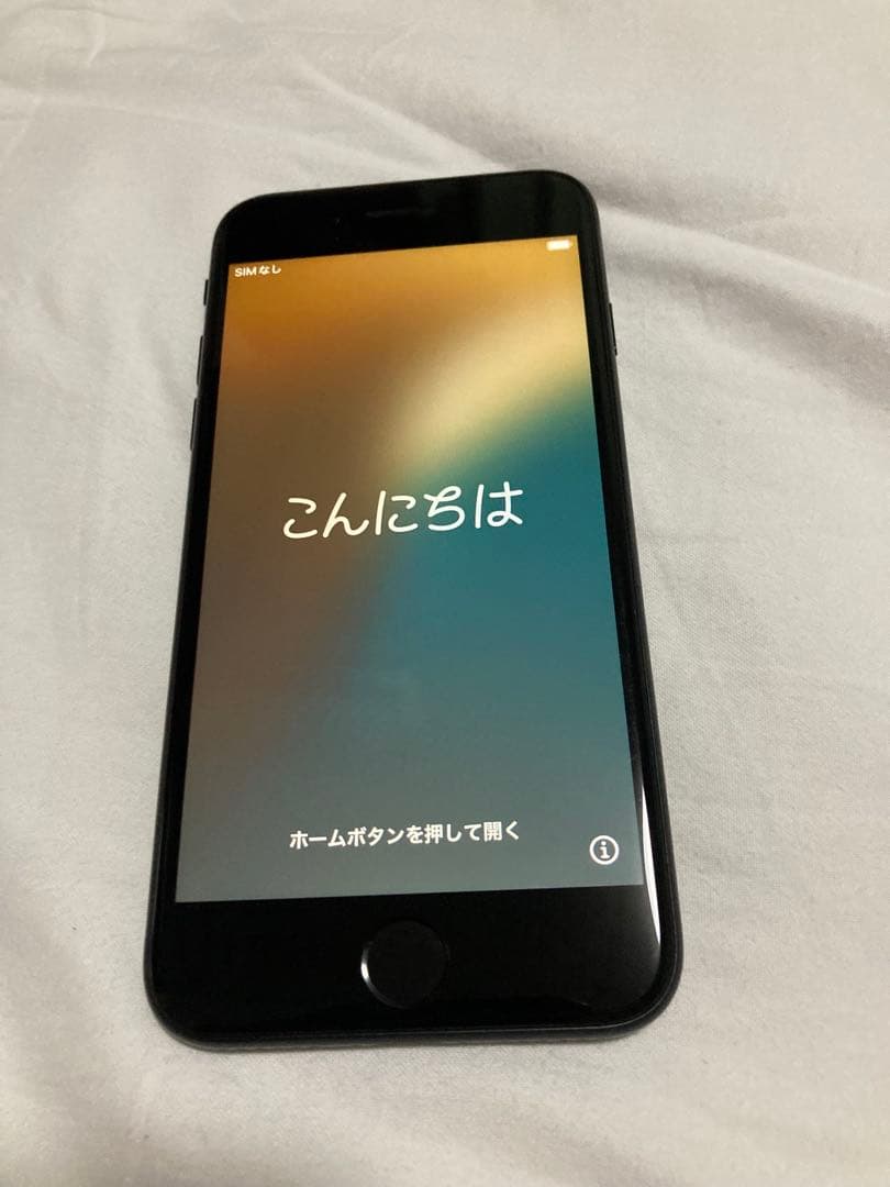 格安　美品　Apple iPhone SE2 64GB SIMフリー