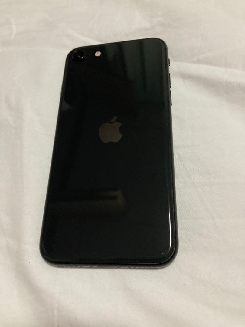格安　美品　Apple iPhone SE2 64GB SIMフリー