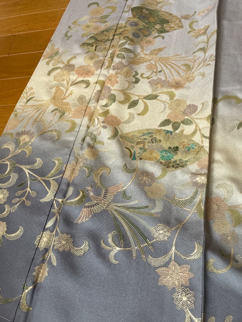 訪問着★未使用躾付き★結婚式★卒業式★お祝い着★品が良い★ラベンダーグレーに近い