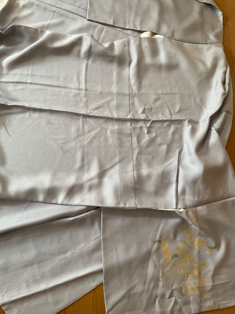 訪問着★未使用躾付き★結婚式★卒業式★お祝い着★品が良い★ラベンダーグレーに近い